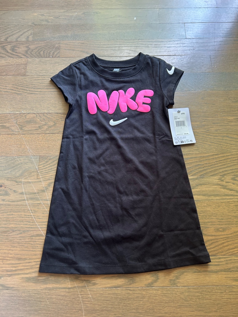 NWT Nike Girls Dress size 4